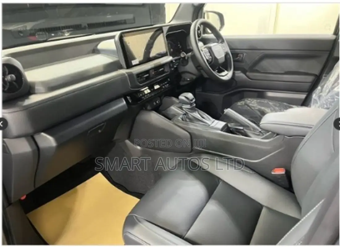 New Toyota FJ Cruiser 2025 Gray