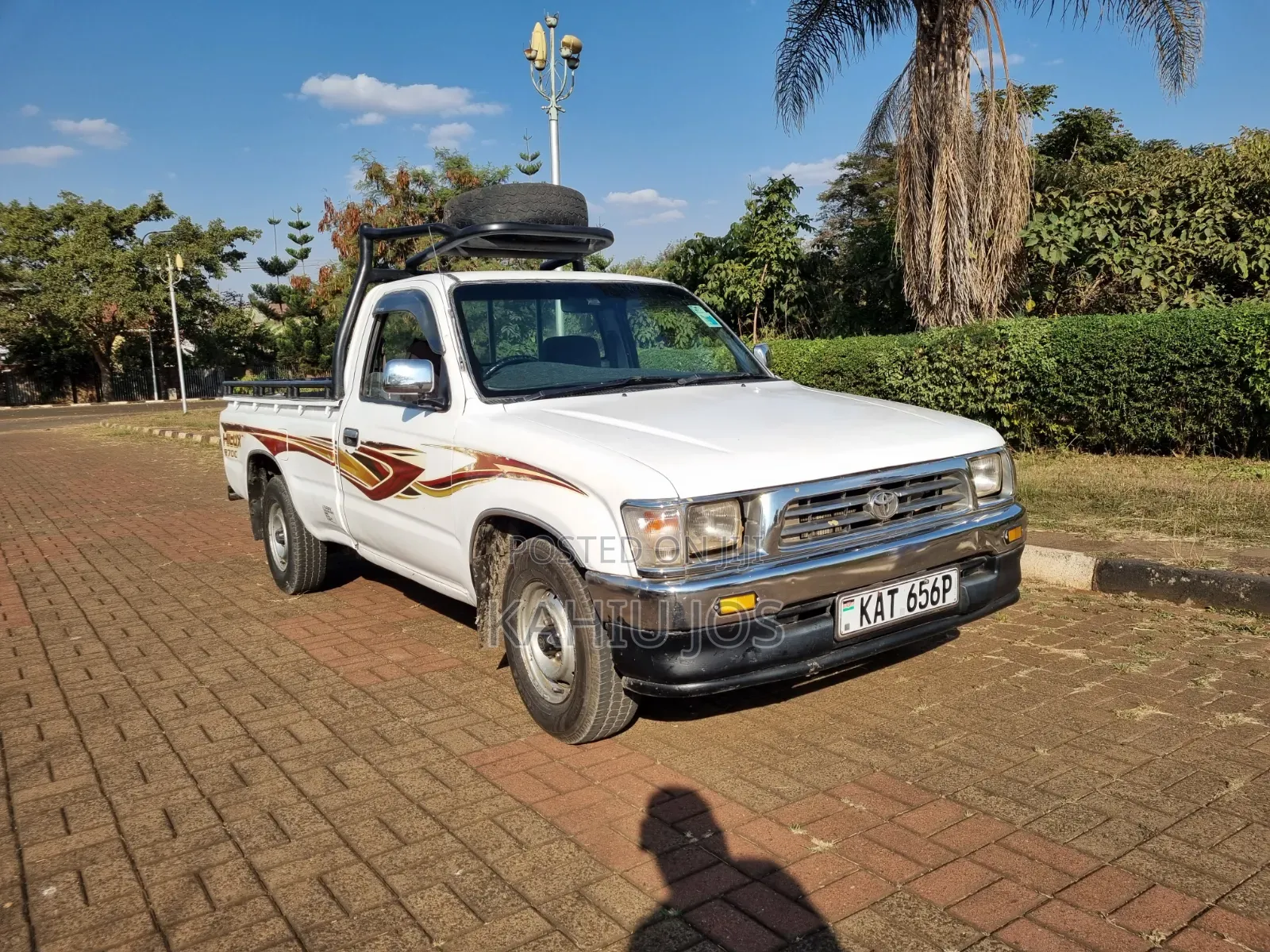 Toyota Hilux 2006 Off white