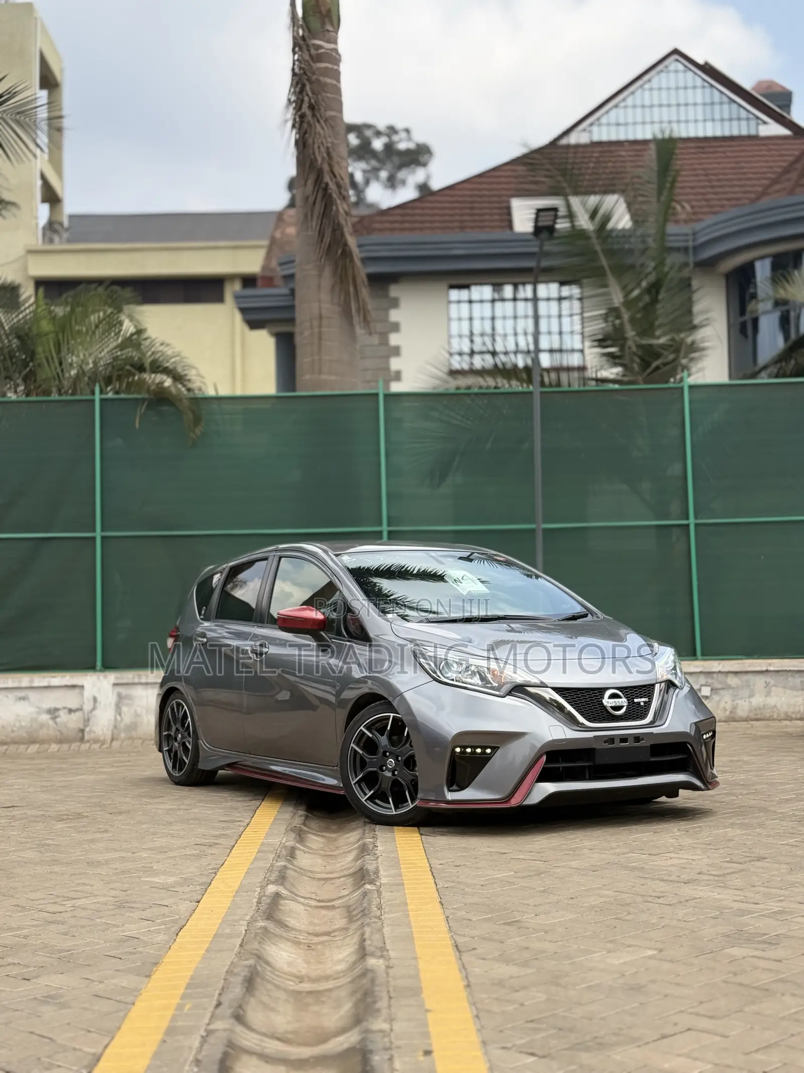 Nissan Note 1.6 Petrol NISMO 2019 Gray