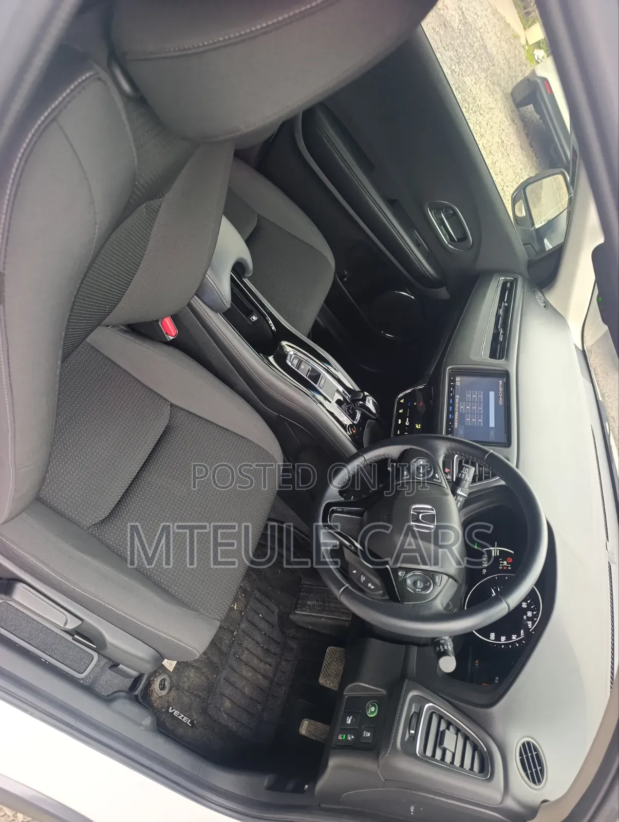 Honda Vezel 2019 White