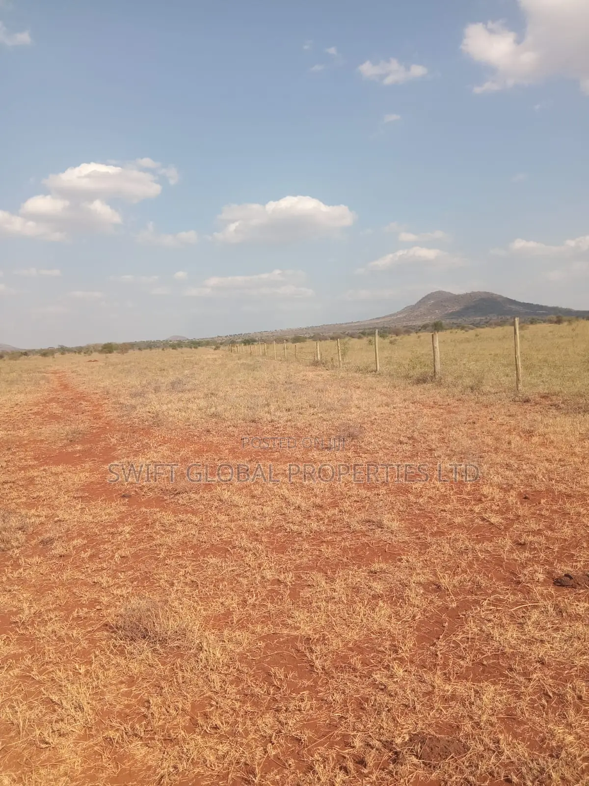 100 Acres Near Mombasa-Nairobi Highway in Emali Town Is for Sale