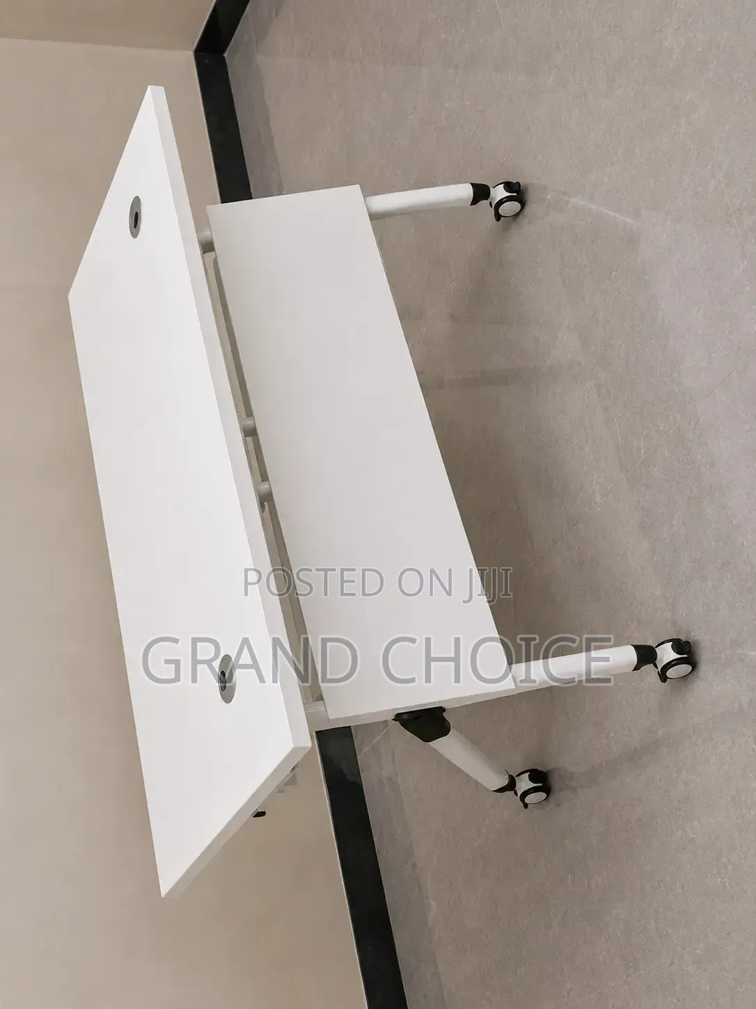 Modern Mobile Office Desk on Wheels