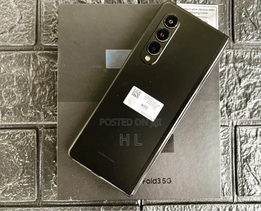 Samsung Galaxy Z Fold 3 256 GB Black