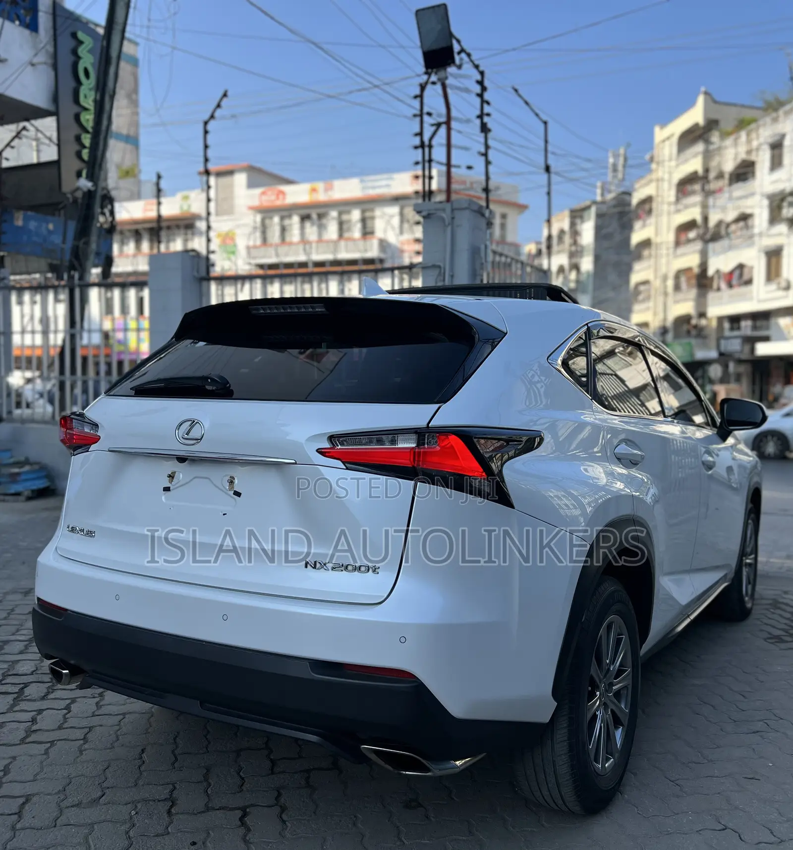 Lexus NX 200t FWD 2016 White