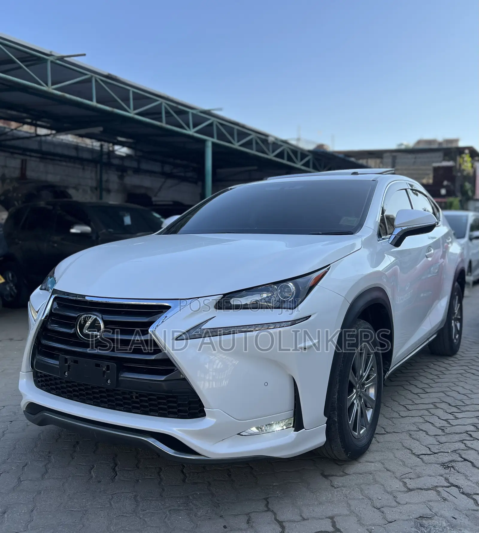 Lexus NX 200t FWD 2016 White