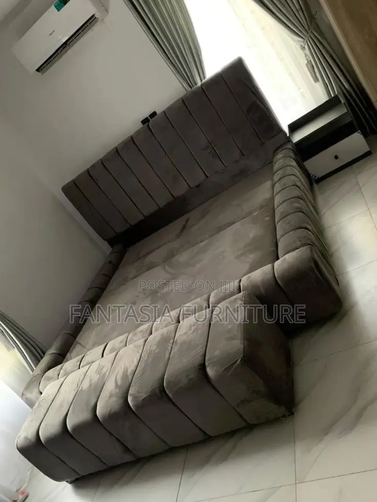 5x6 Grey Bubble Chester Bed + Storage Bench