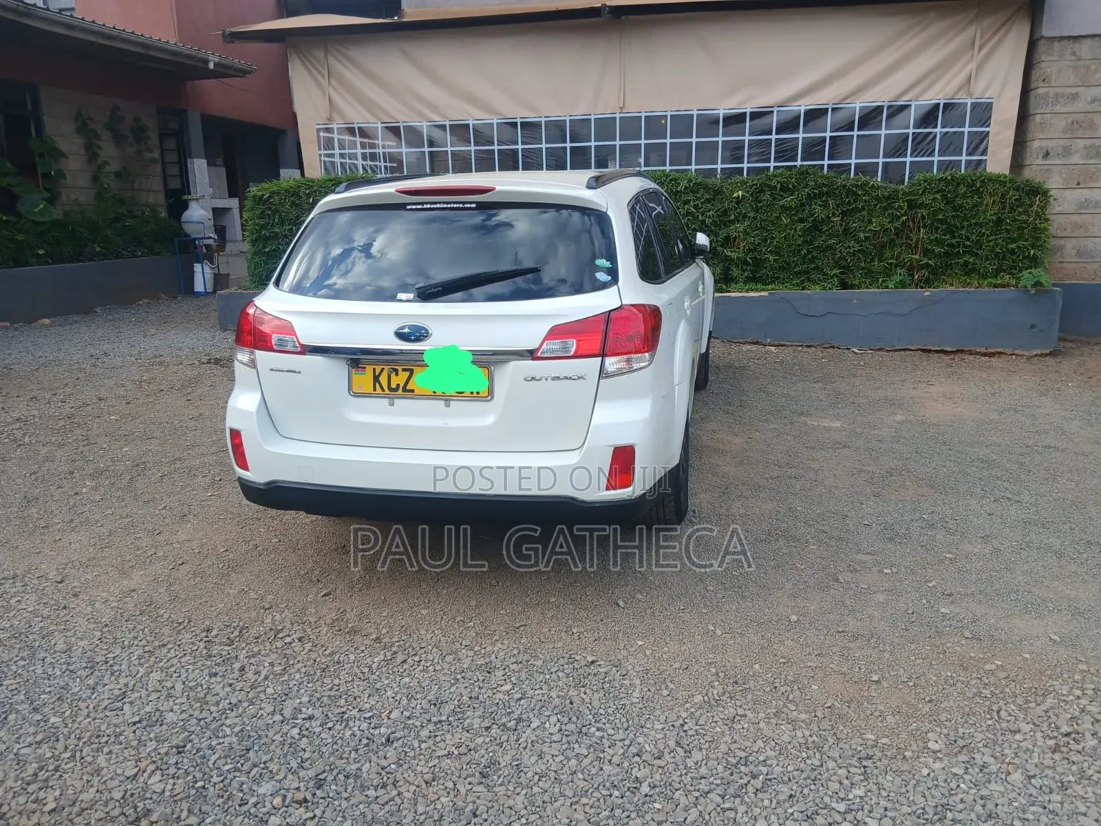 Subaru Outback 2012 White