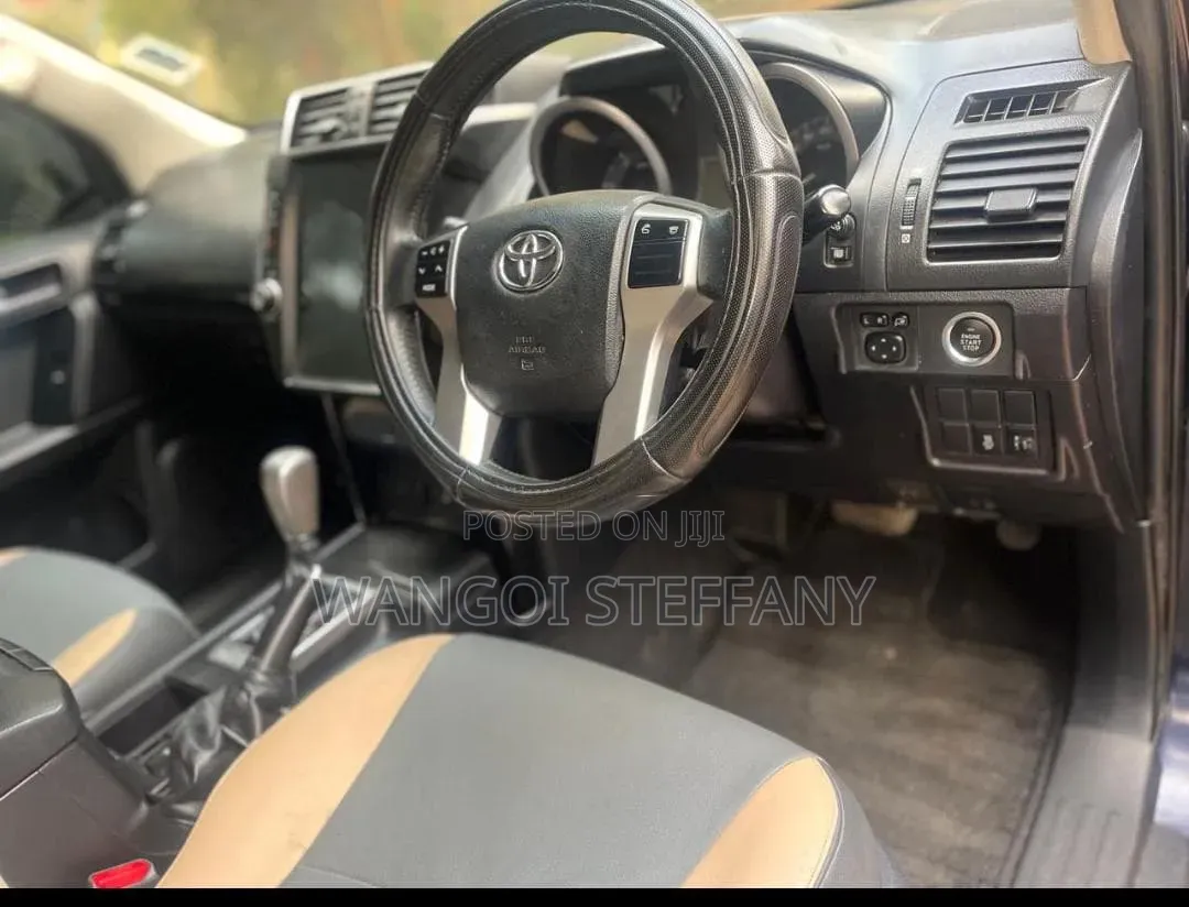 Toyota Land Cruiser Prado 2015 Black