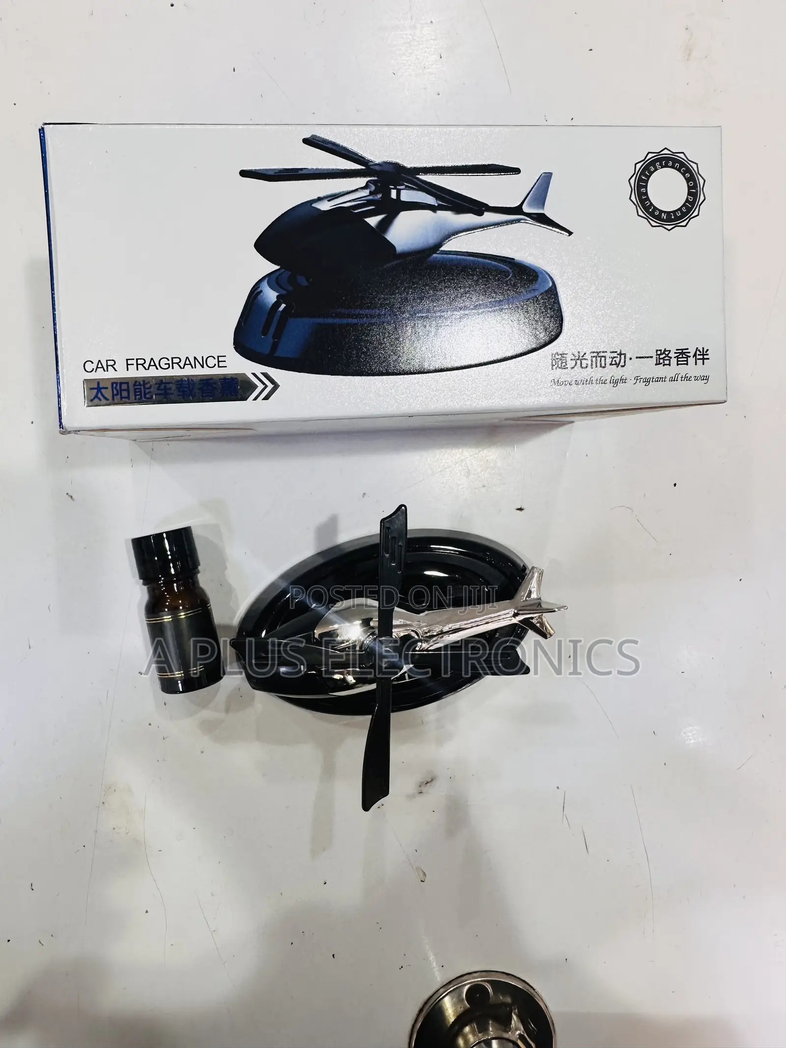  Solar Car Fragrance Premium Solar Powered Perfume
