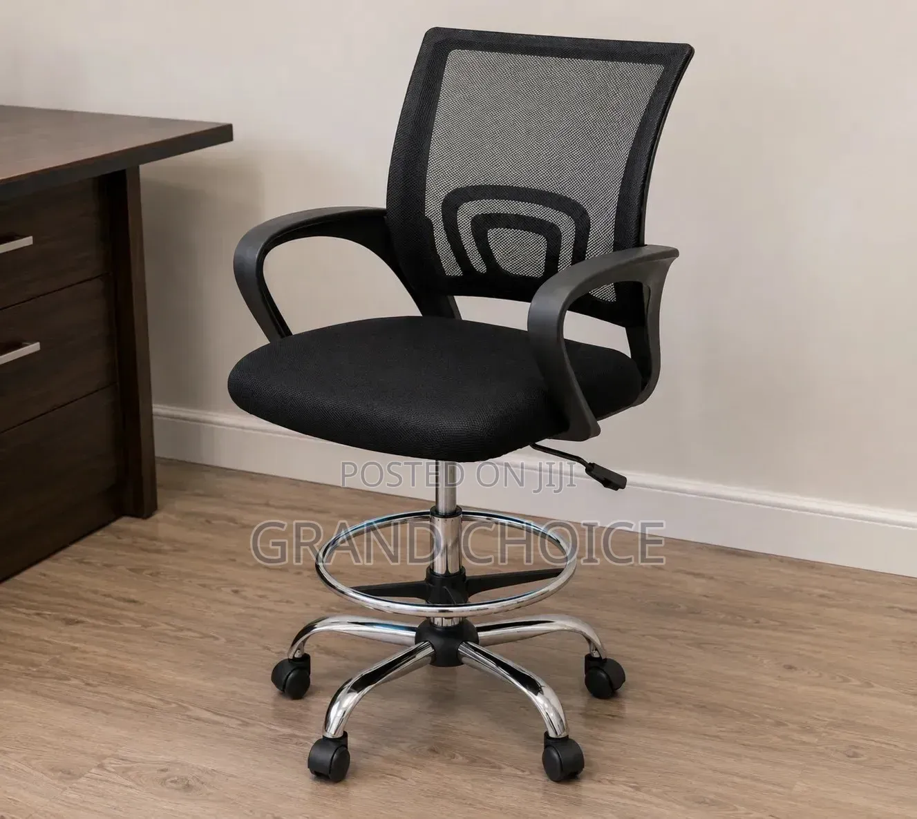 Adjustable Swivel Computer Chair With Footrest