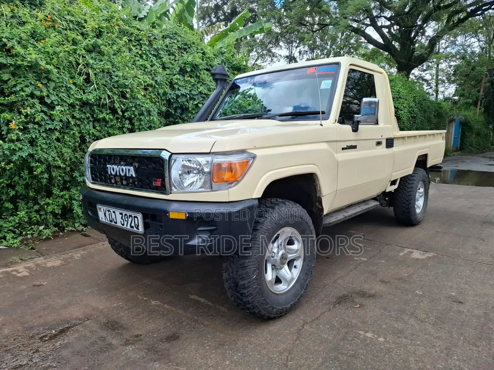 Toyota Land Cruiser 79 Series 2002 Beige