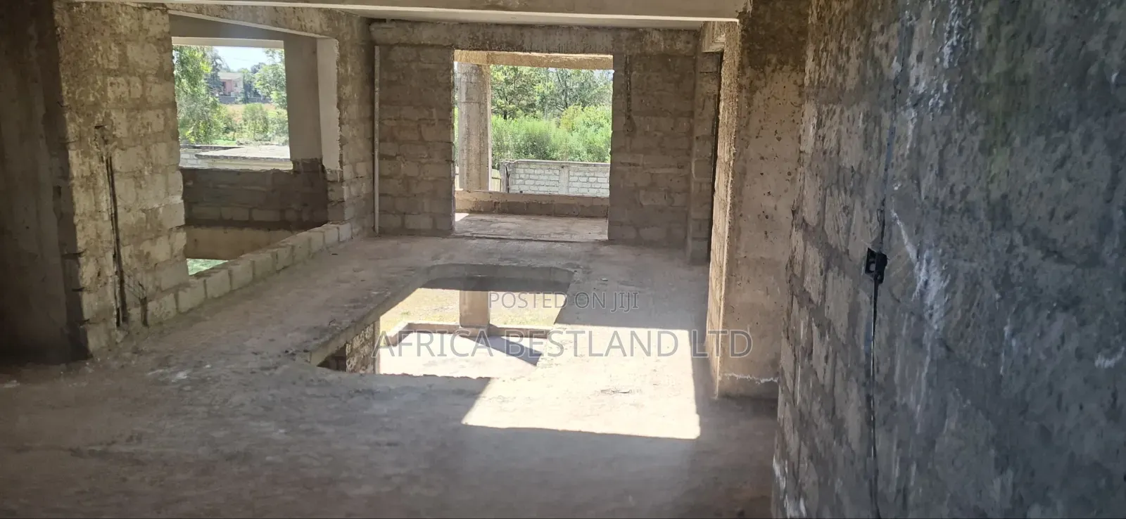 7bdrm Mansion in Karen, Hardy for sale