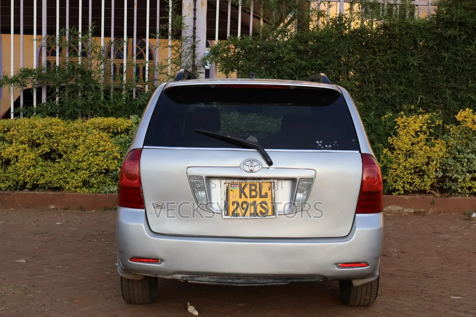 Toyota Corolla Fielder 2003 Silver