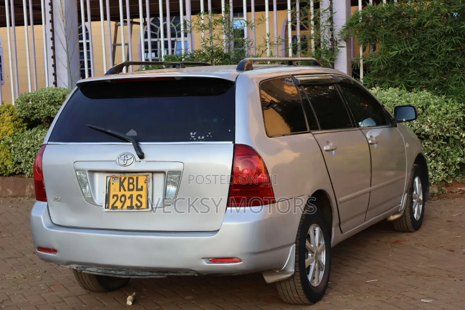 Toyota Corolla Fielder 2003 Silver