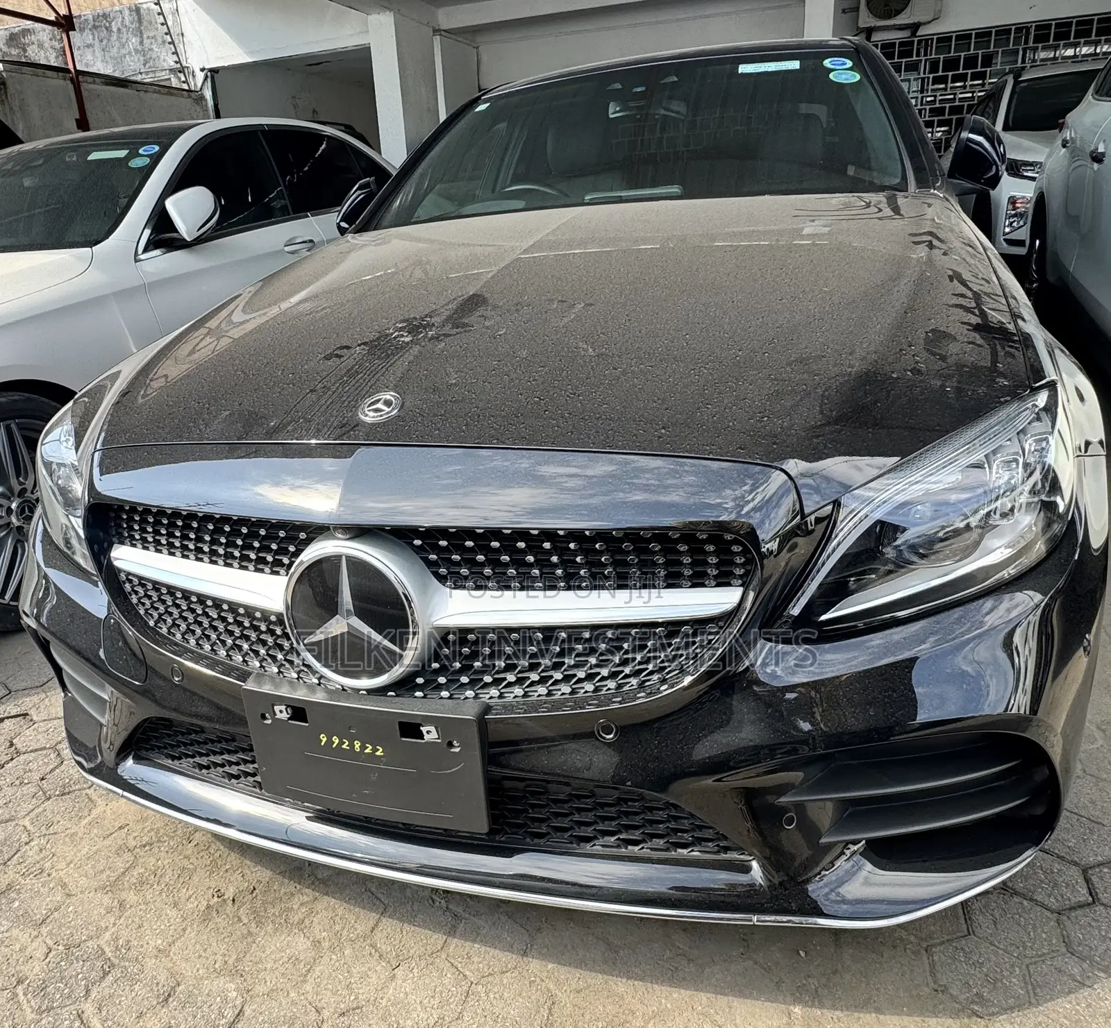 Mercedes-Benz C200 2021 Black