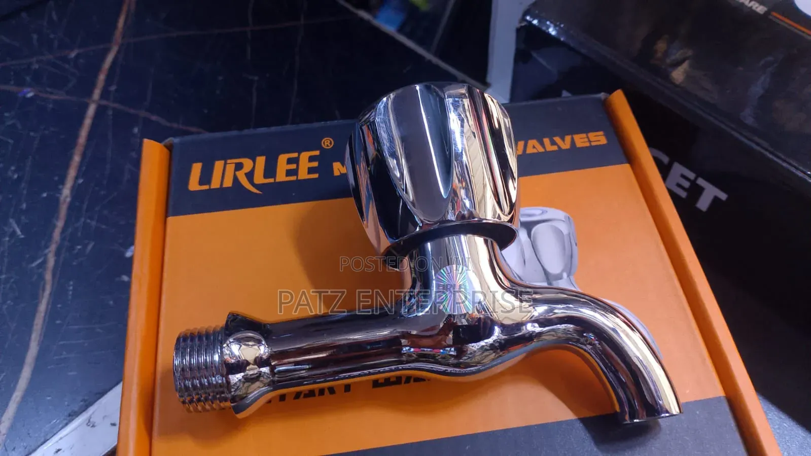 Wall Knob Valves