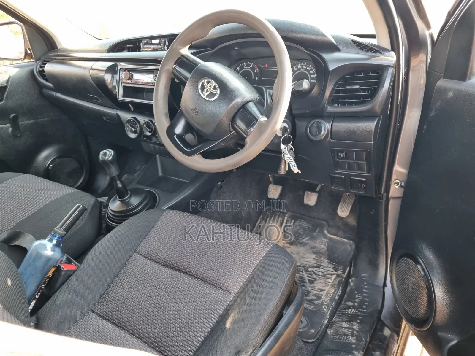 Toyota Hilux 2020 Gray
