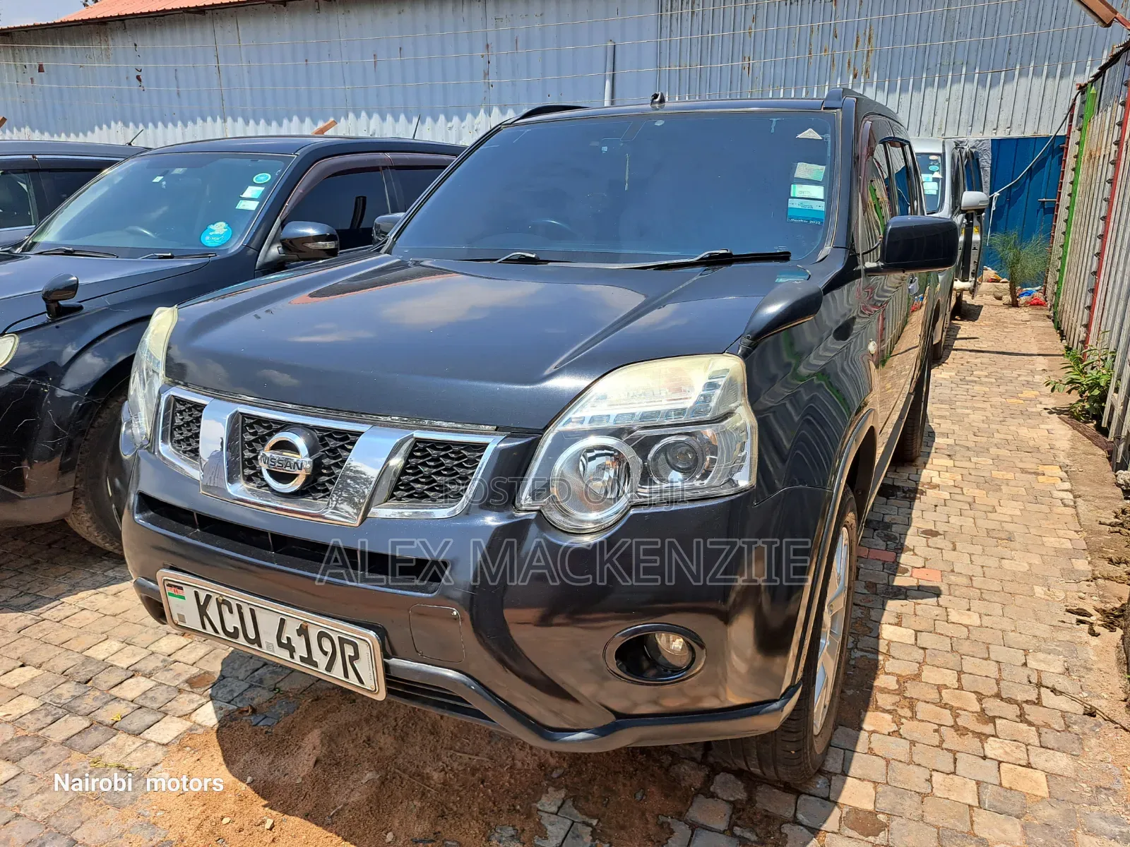 Nissan X-Trail 2012 Black