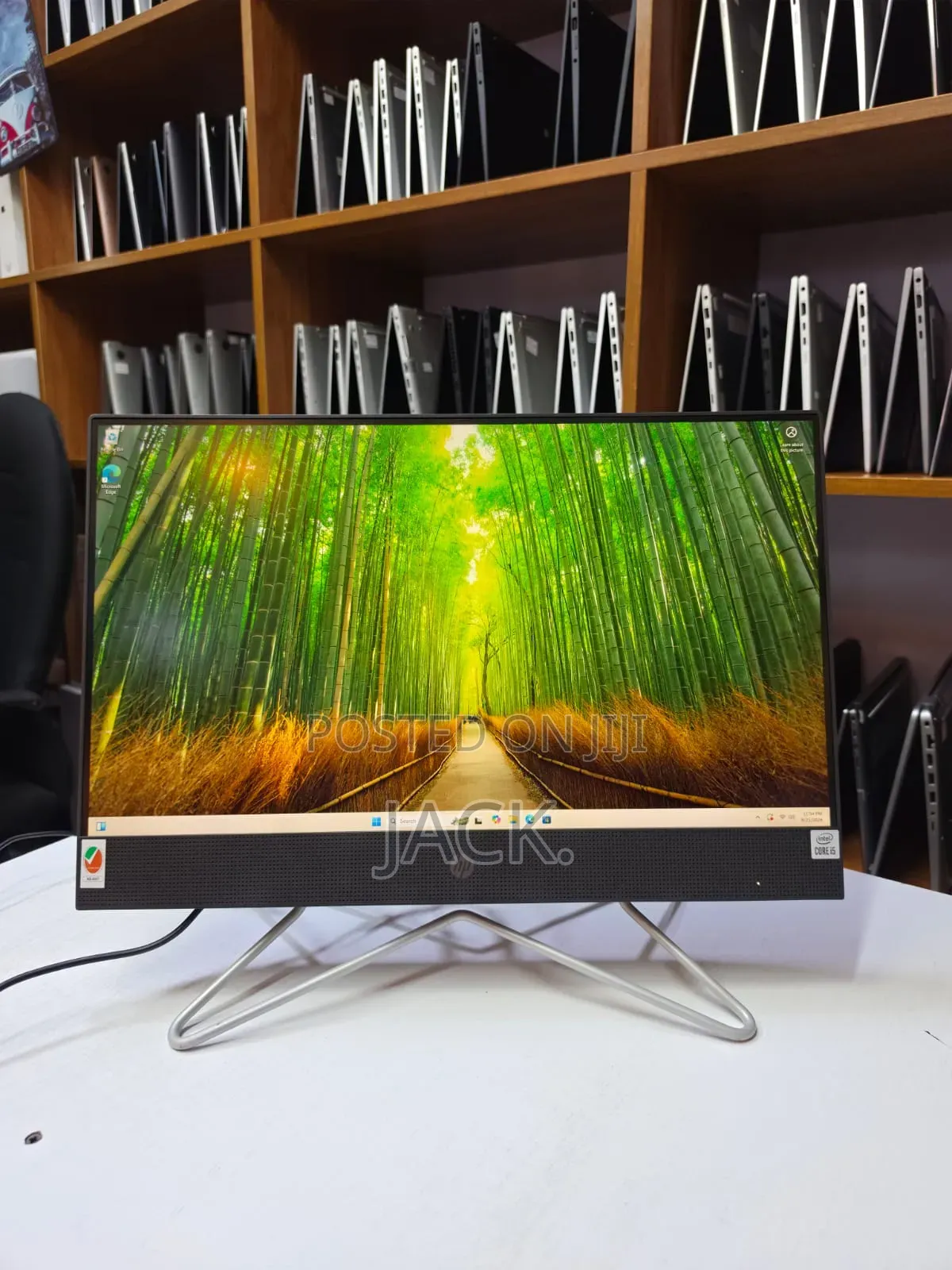 Desktop Computer HP 200 G4 8GB Intel Core i5 SSD 512GB