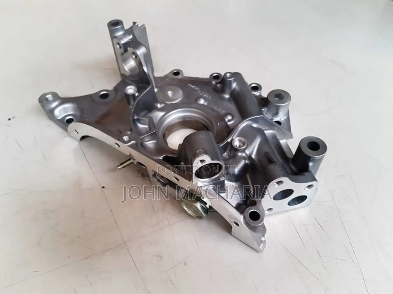 2UZ Oil Pump for  Land Cruiser Prado 100, 200 Series, 4Runner & Lexus