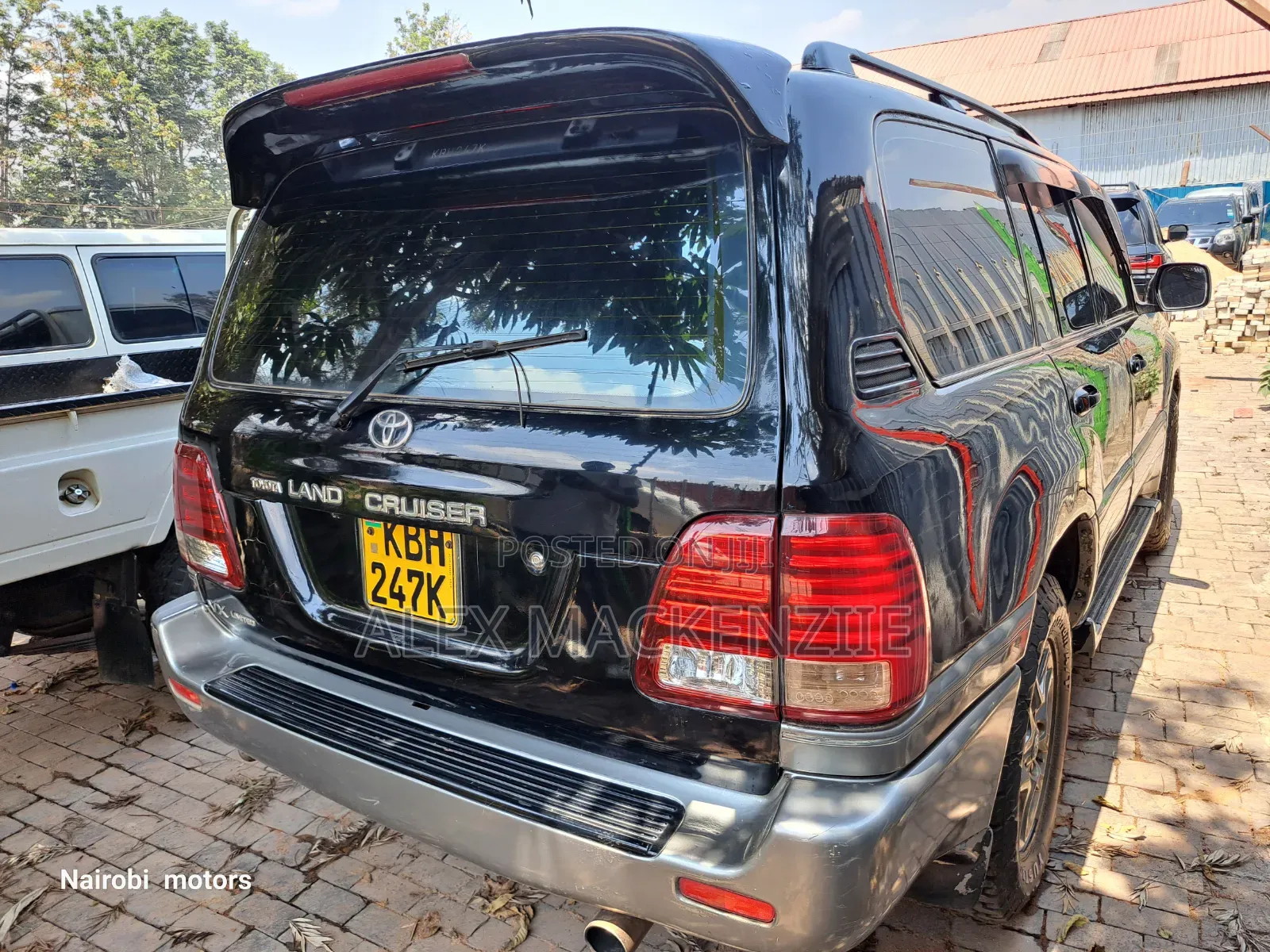 Toyota Land Cruiser 1998 Black