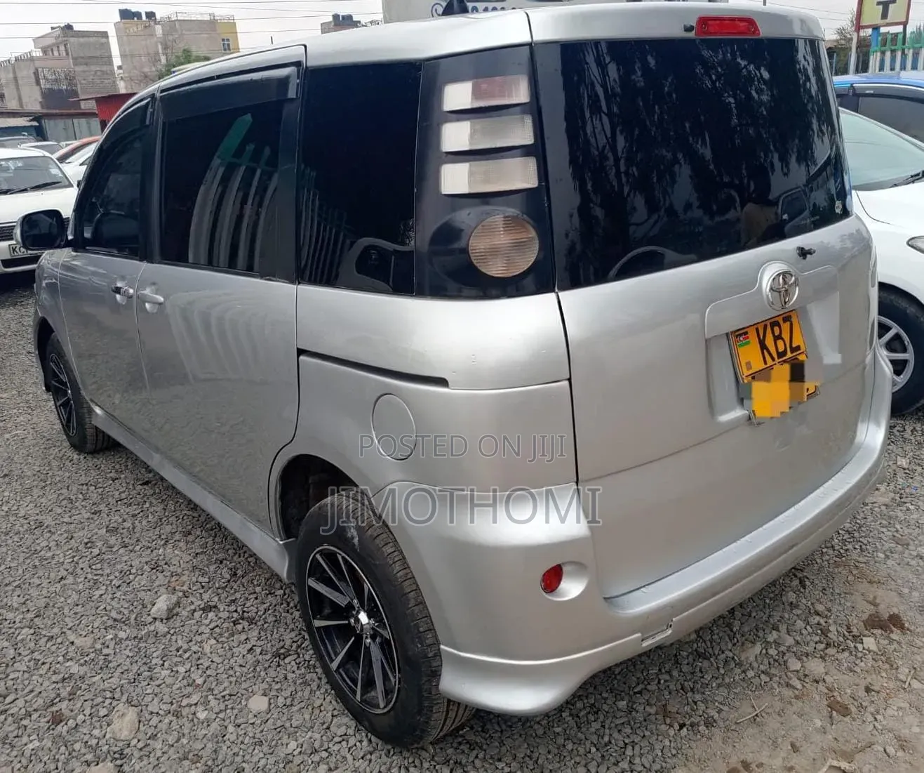 Toyota Sienta 2007 Silver