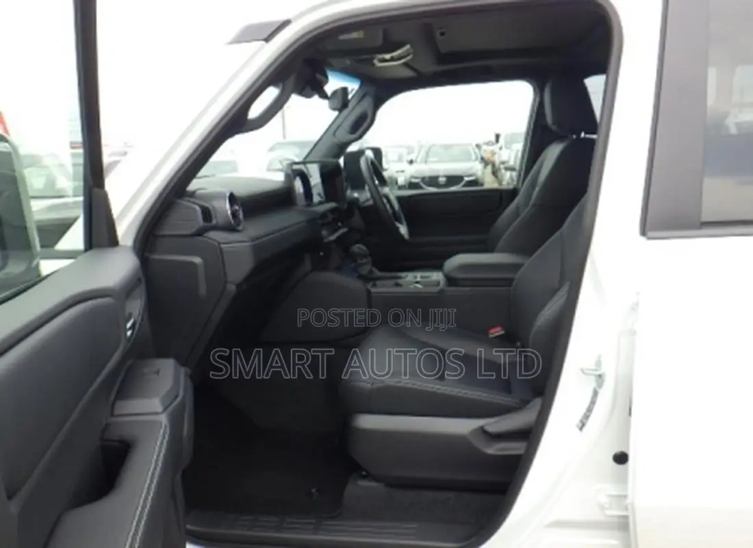 Toyota Land Cruiser LC250 2024 Off white