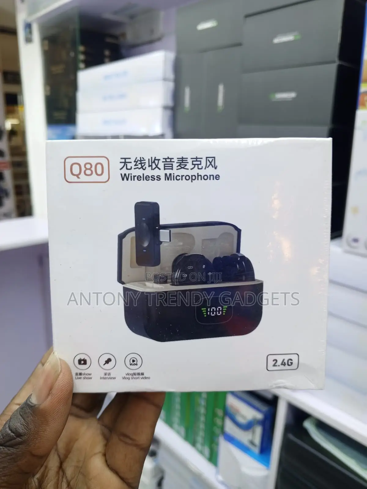 Q80 Dual Wireless Microphone With Noise Cancellation Charging Case