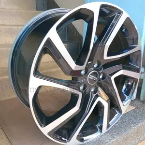 Size 22/5/120 Range Rover Vogue