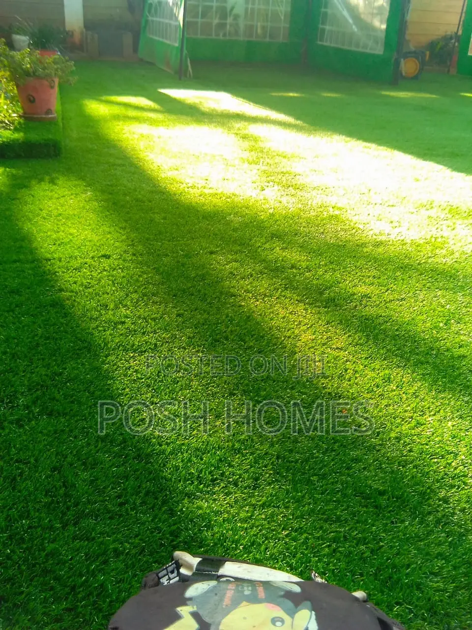 Lush Maintenance-Free Artificial Grass Carpet