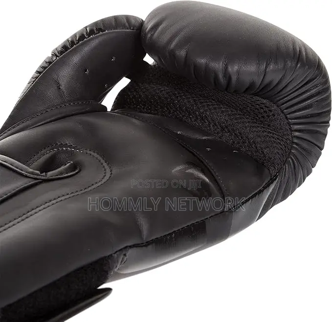Venum Challenger 2.0 Boxing Gloves - Black/Black