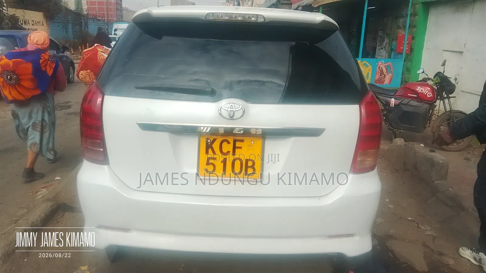 Toyota Vitz 2009 White