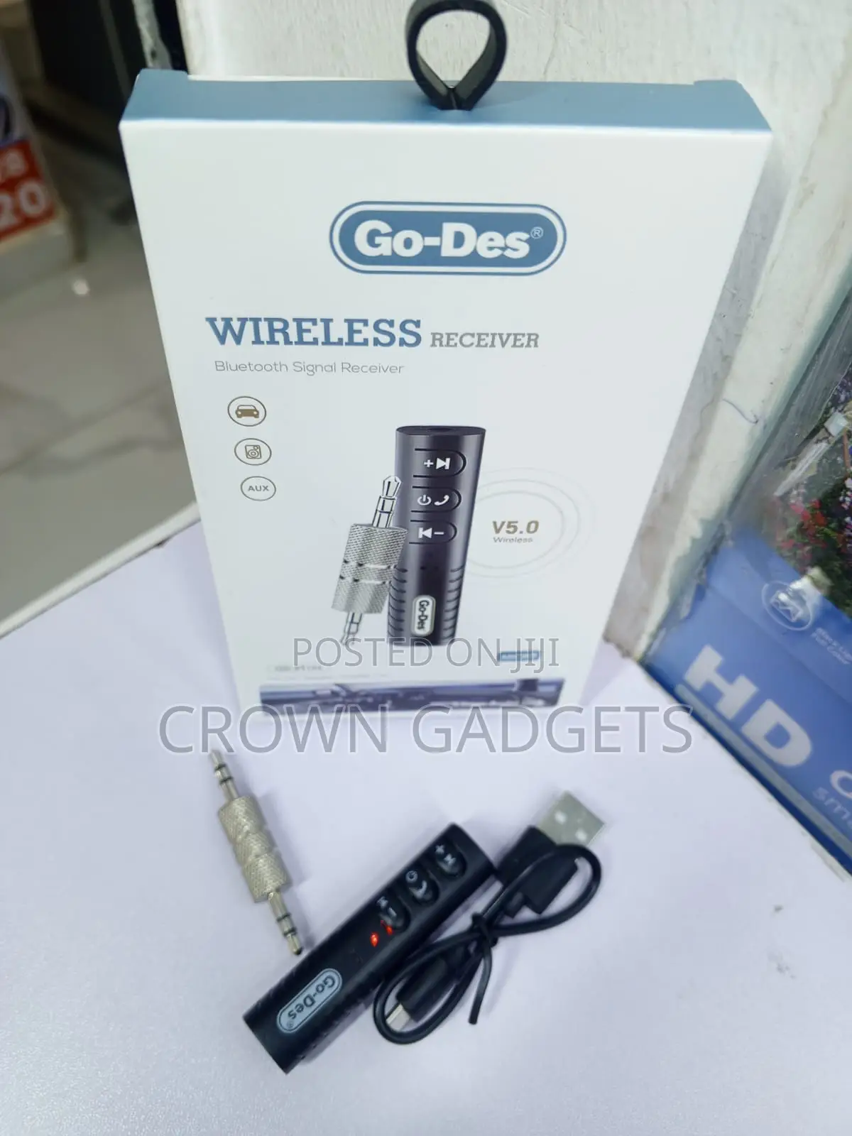 Go-Des GD-BT104 Wireless Bluetooth AUX Receiver With Mic