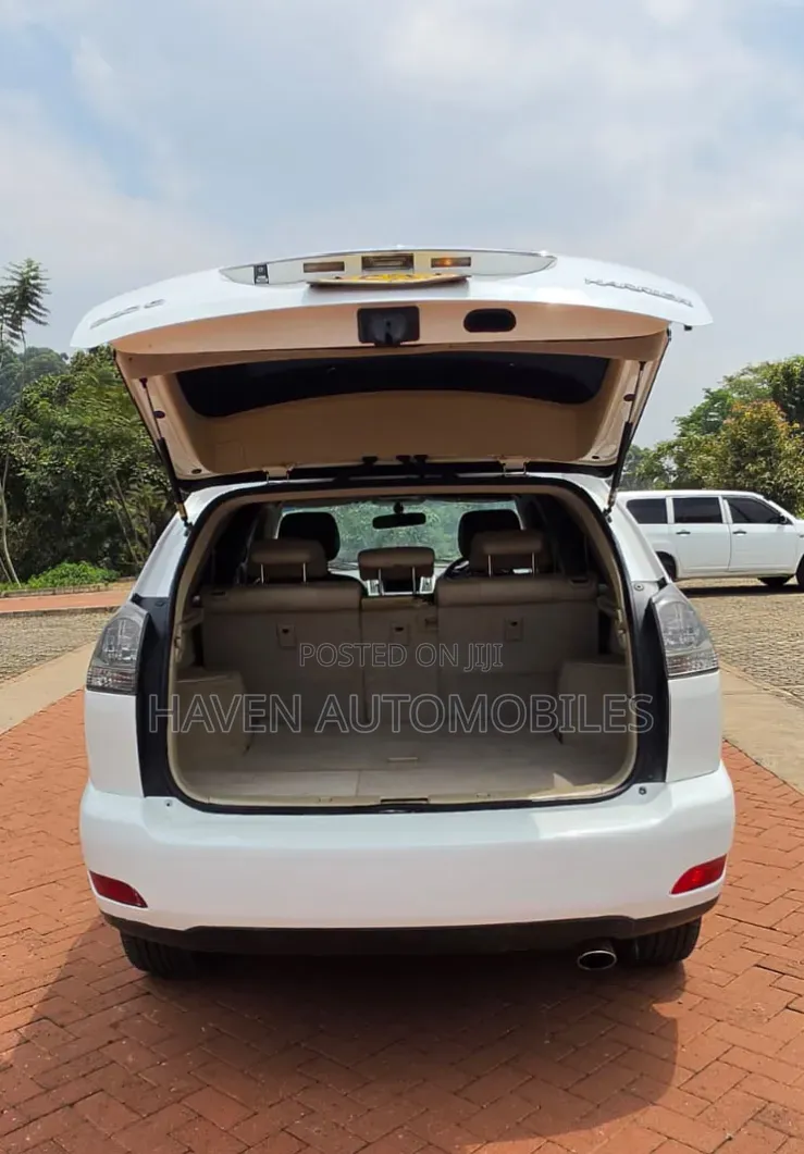Toyota Harrier 2008 White