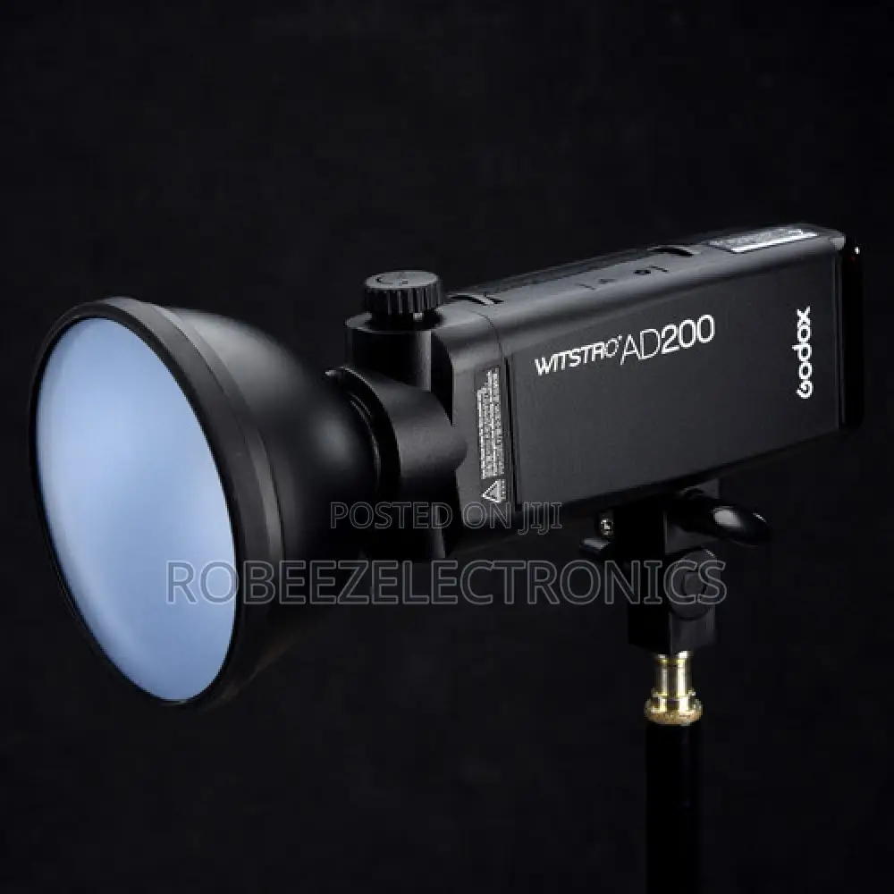 Godox AD200 (200W) Battery Powered TTL Pocket Flash Kit