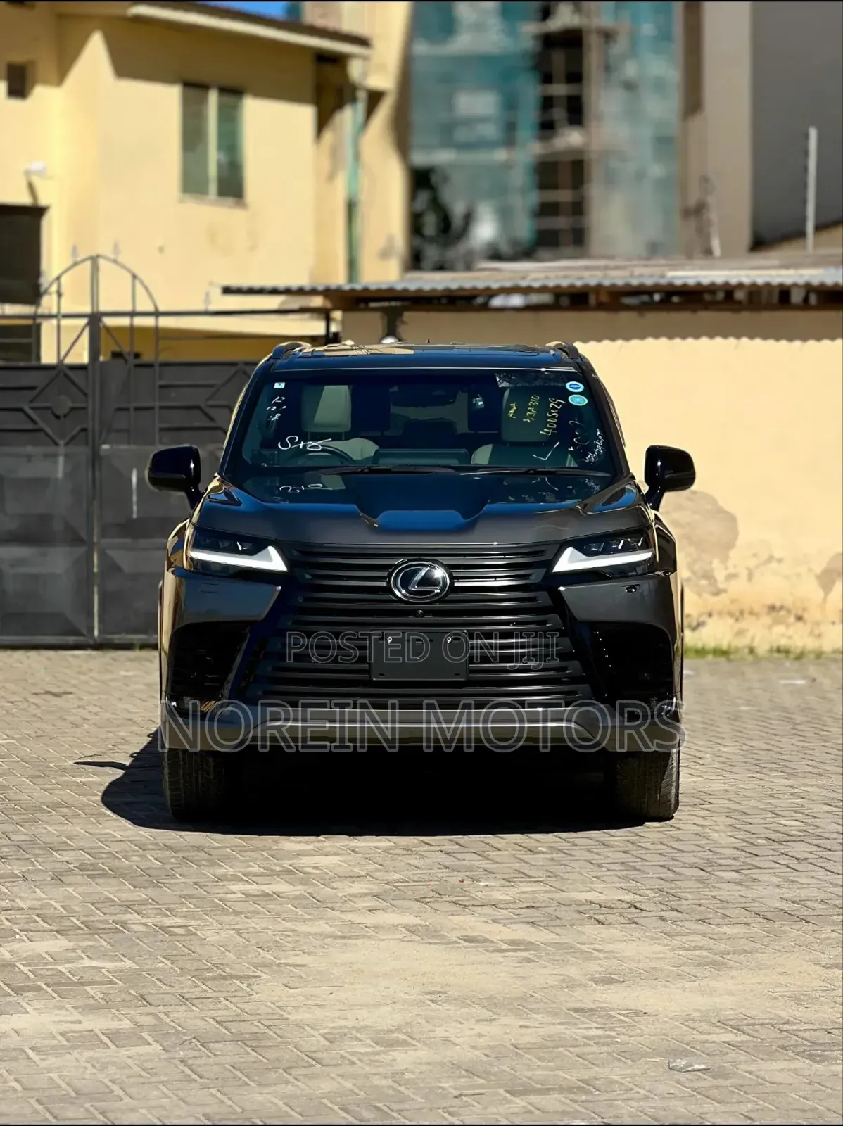 Lexus LX 2024 Black