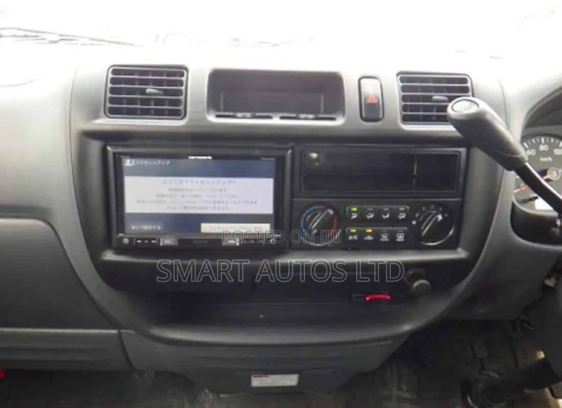 Mazda Bongo 2019 Silver