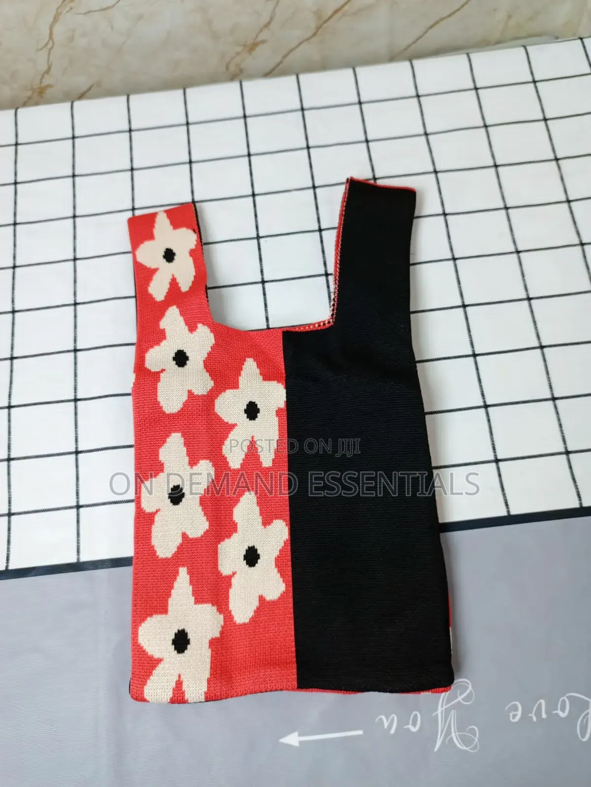 Fashion Knitted Women/Gen Z Wrist Bags