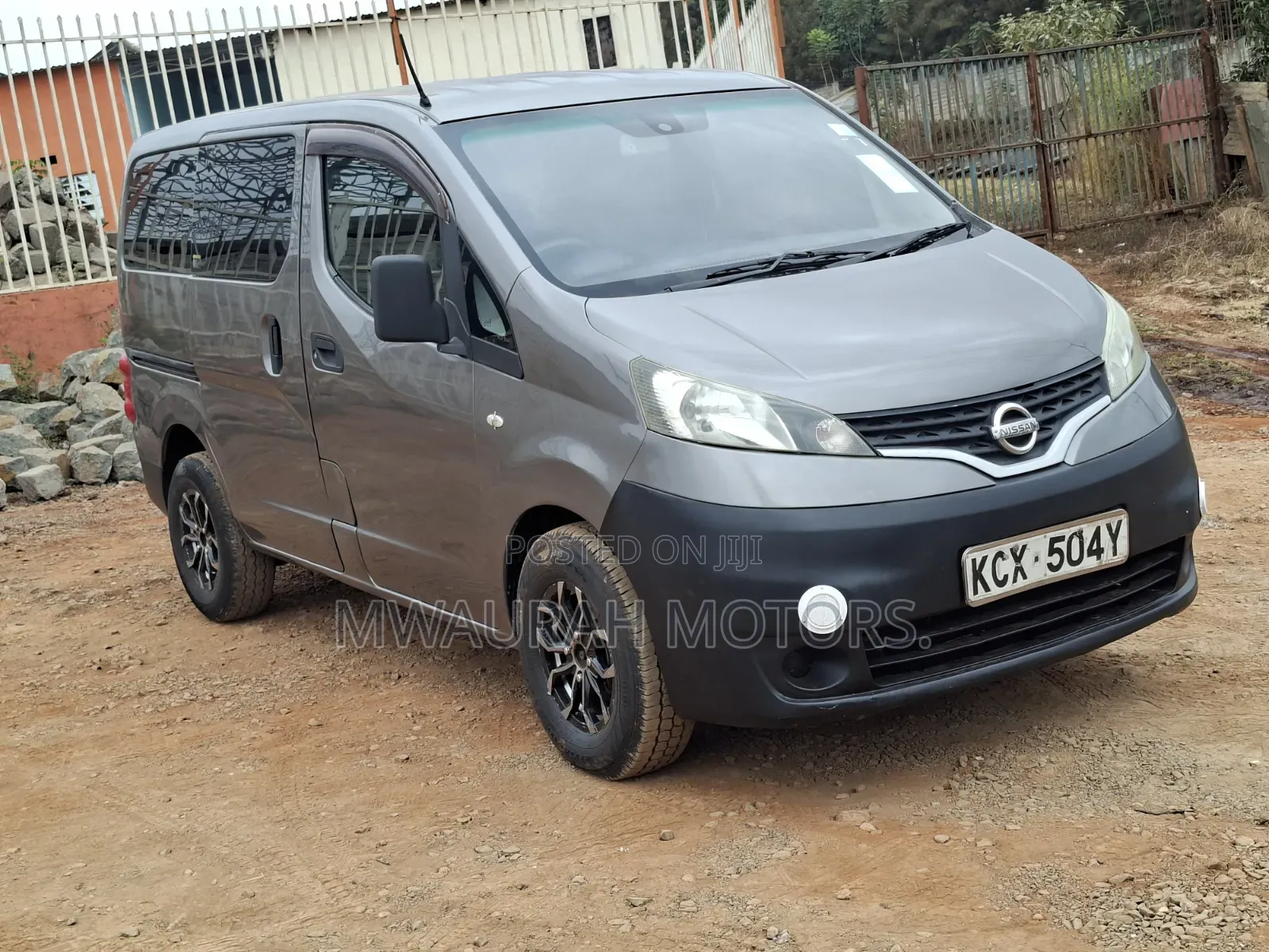 Nissan NV200 2012 Grey