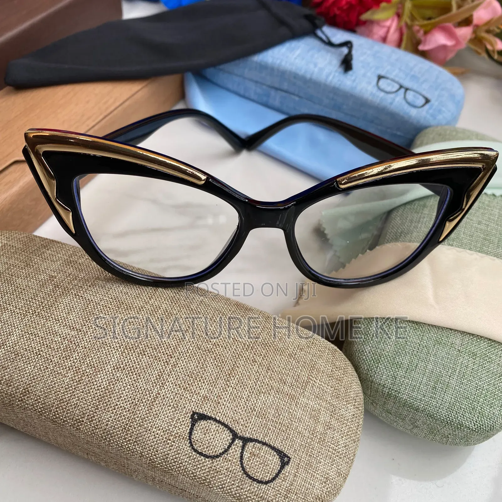 Blue Block + Photocromatic Sunglasses(sunnies+casing+wipe)