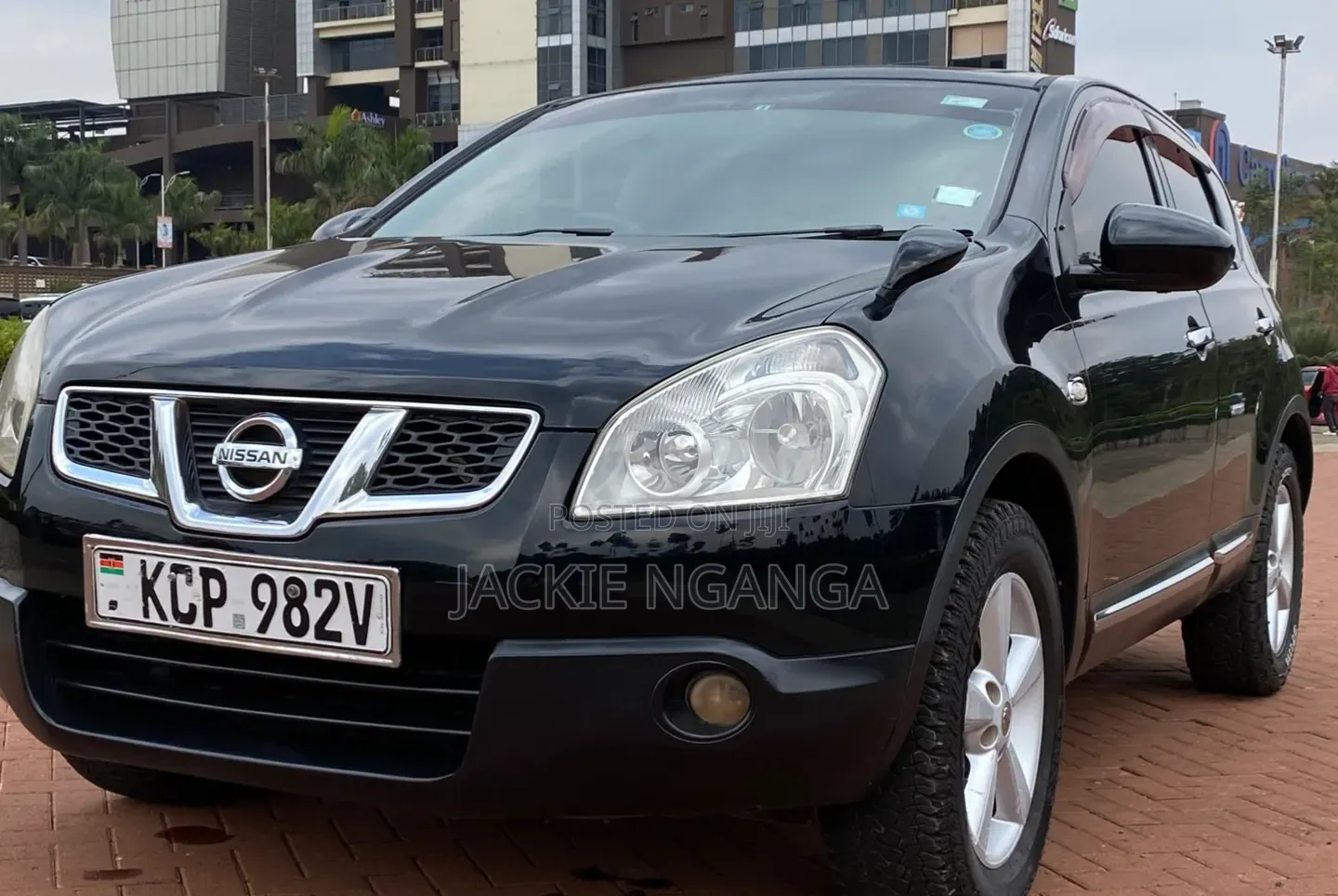 Nissan Dualis 2011 Black