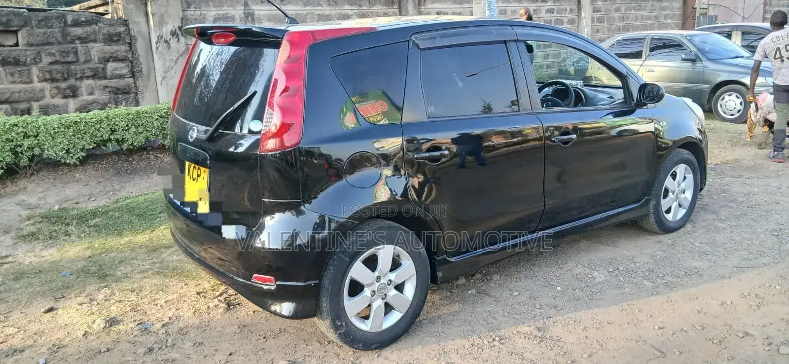 Nissan Note 2011 Black