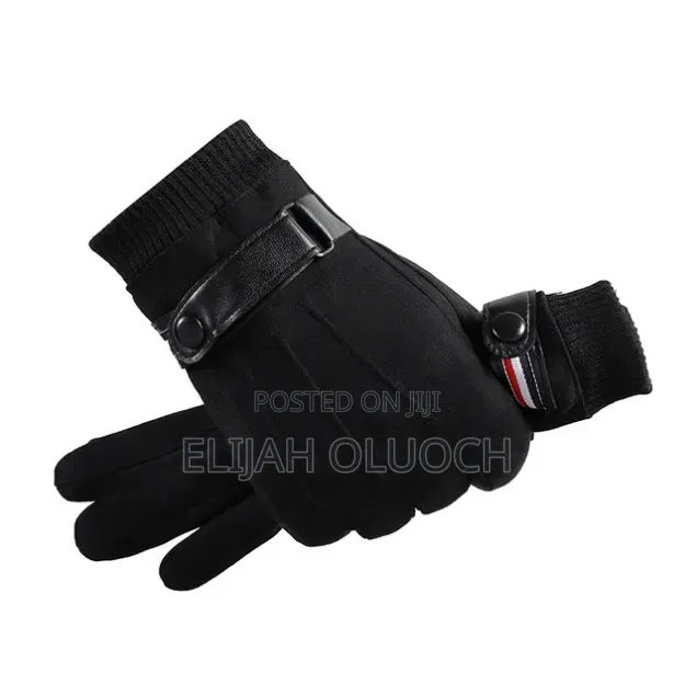 Suede Touch Screen Winter Gloves With a Strap Buckle