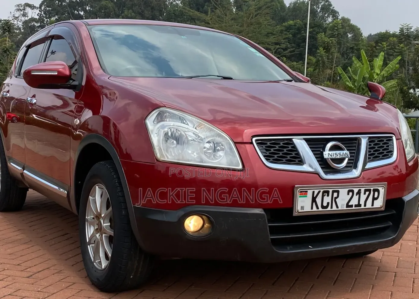Nissan Dualis 2011 Red