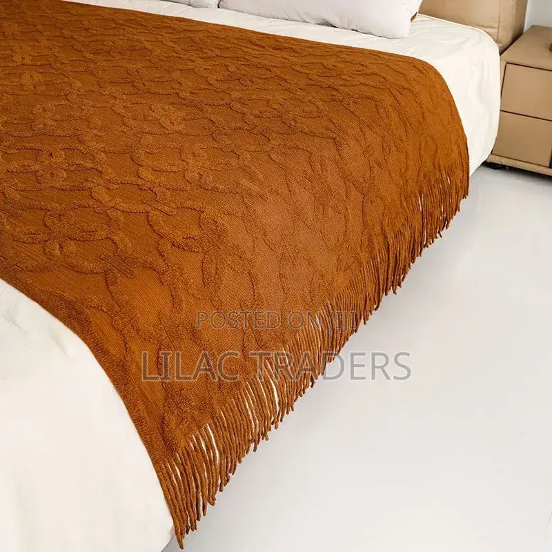 Elegant Nordic Tassel Throw Blanket – Grey, Brown Burnt Orange Galo
