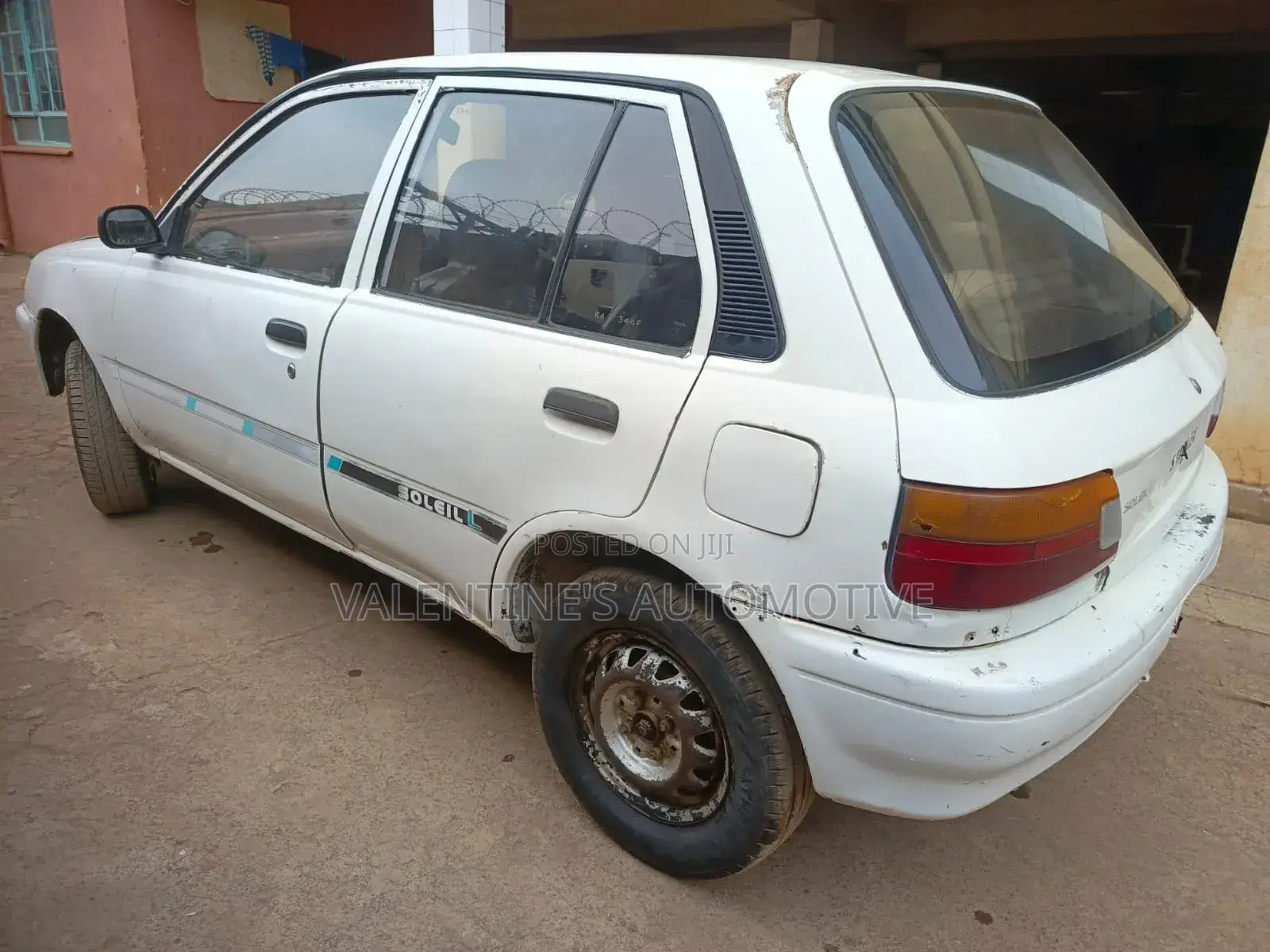 Toyota Starlet 1996 White