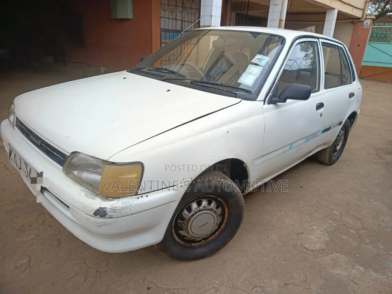 Toyota Starlet 1996 White
