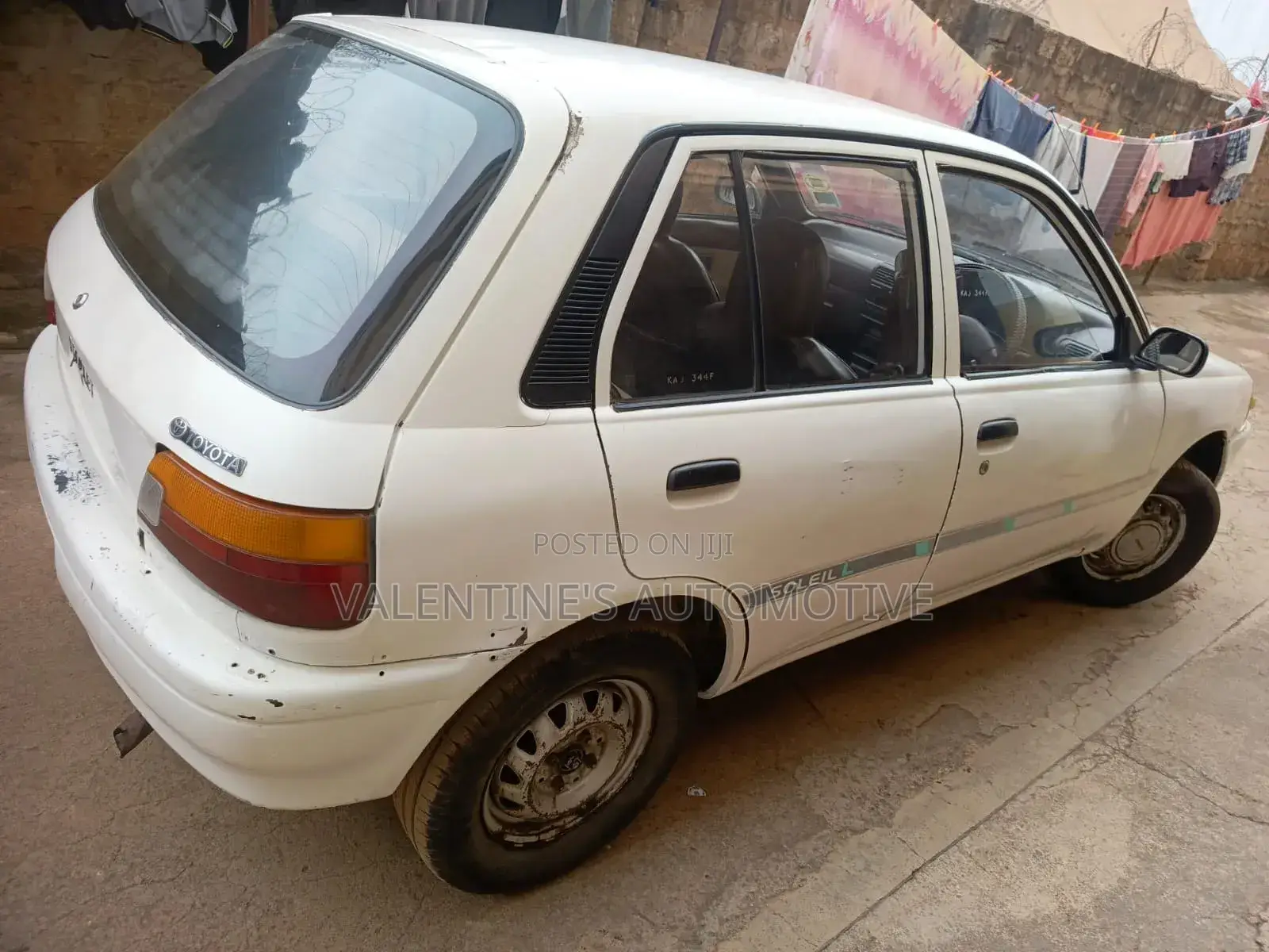 Toyota Starlet 1996 White