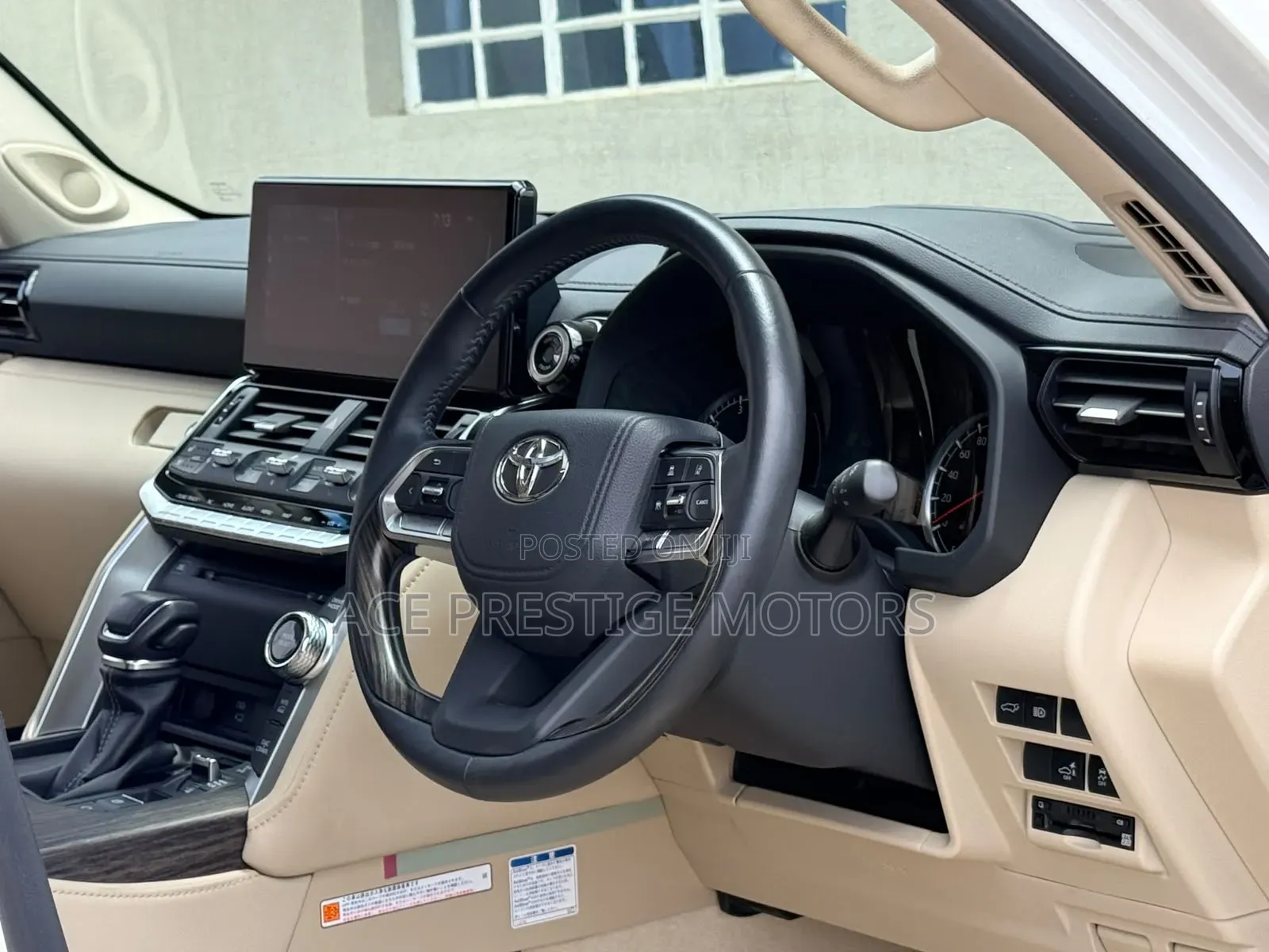 Toyota Land Cruiser 2023 White