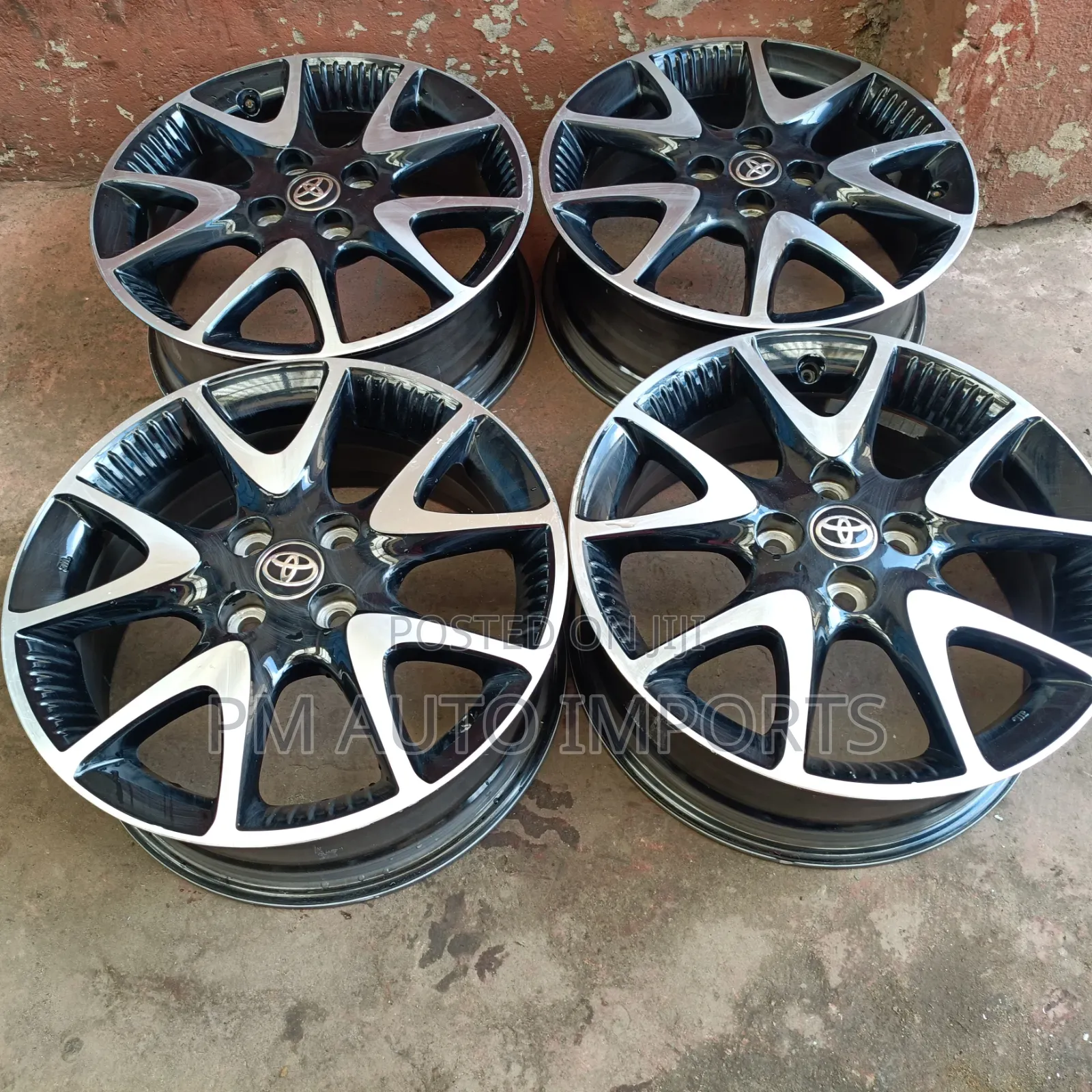 Toyota Fielder Rims Size 16